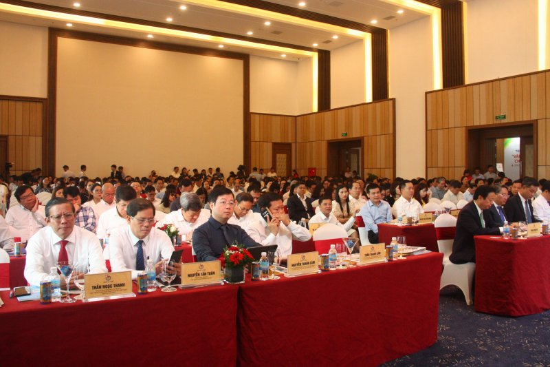 “Xây dựng nền báo chí, truyền thông chuyên nghiệp, nhân văn và hiện đại”. -0