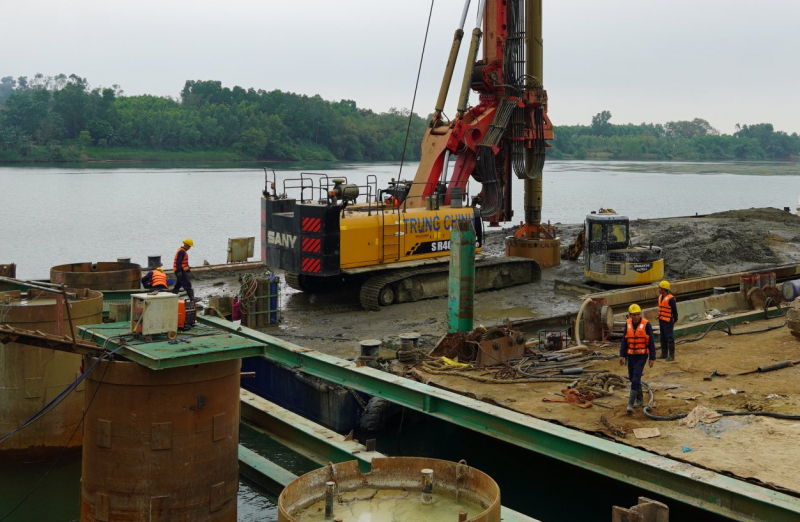 Di dời hơn 3.000 ngôi mộ để thực hiện dự án cao tốc Bắc-Nam -0