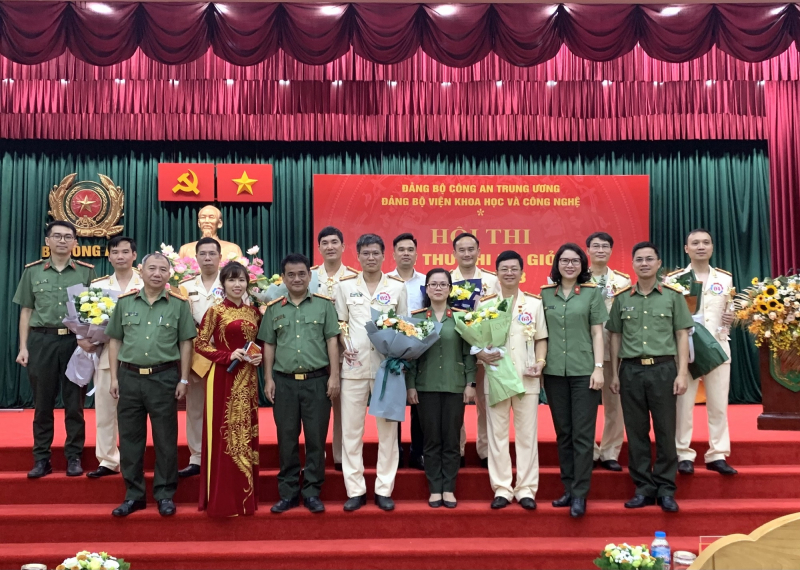 Bí thư 8 chi bộ thi tài tại Hội thi Bí thư chi bộ giỏi của Đảng bộ Viện Khoa học và công nghệ -0