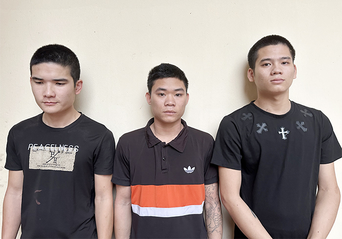 Khởi tố, bắt giam 3 đối tượng bắt giữ người trái pháp luật -0