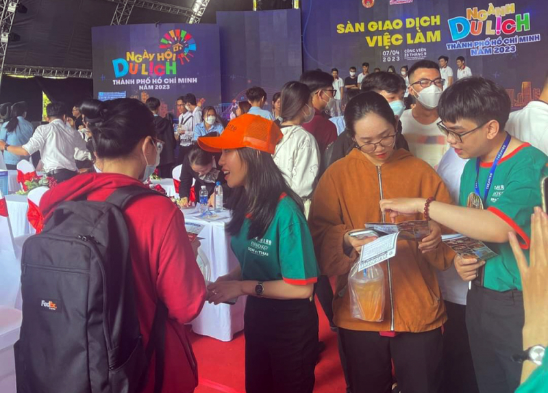 Tái diễn màn kịch “ngồi mát ăn bát vàng” -0