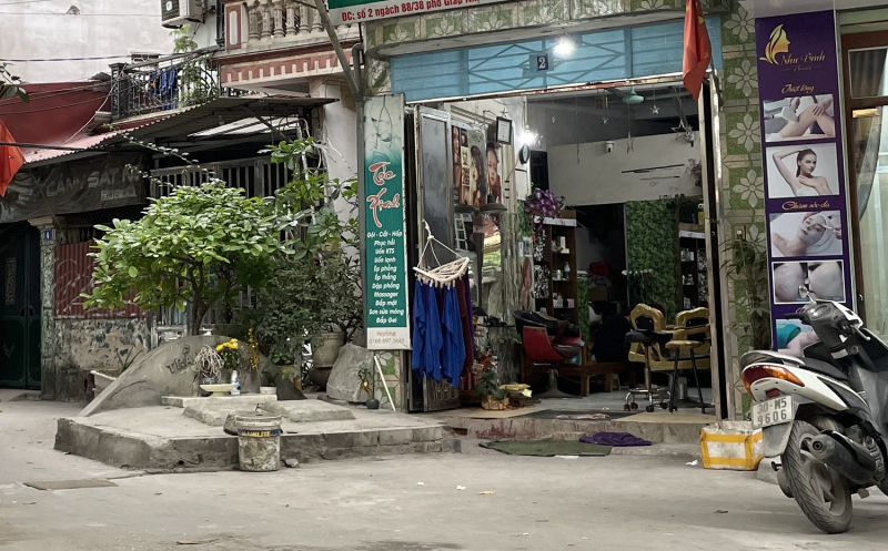 Những ngôi mộ cổ xen kẽ với nhà dân [Bài 1] -0