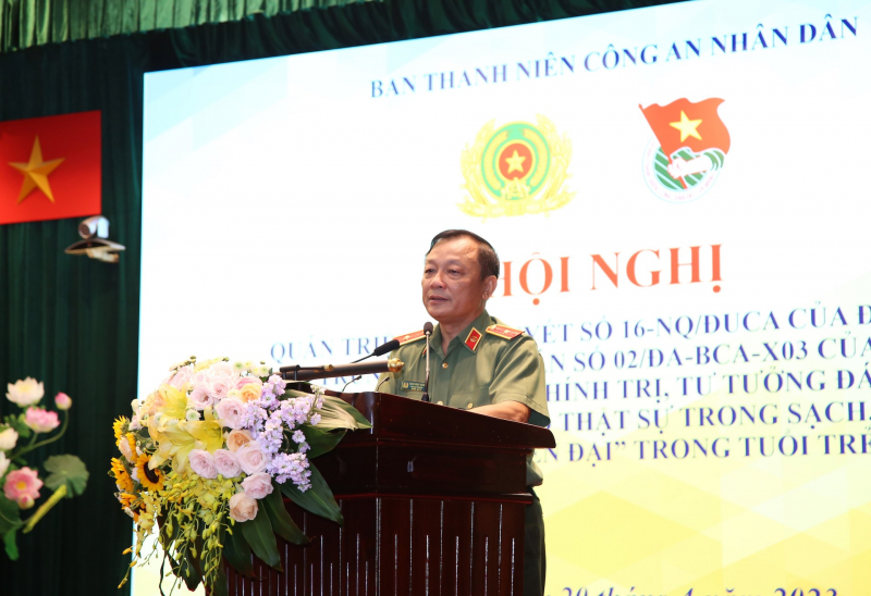 Tăng cường công tác chính trị, tư tưởng trong đoàn viên, thanh niên CAND -0