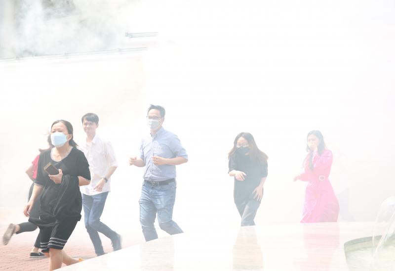 Hơn 1.000 người tham gia diễn tập PCCC và CNCH cấp Công an TP -1