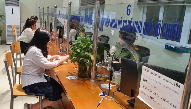 Nâng cao hiệu quả công tác quản lý nhà nước trong lĩnh vực nhập cảnh, xuất cảnh, quá cảnh và cư tru -0