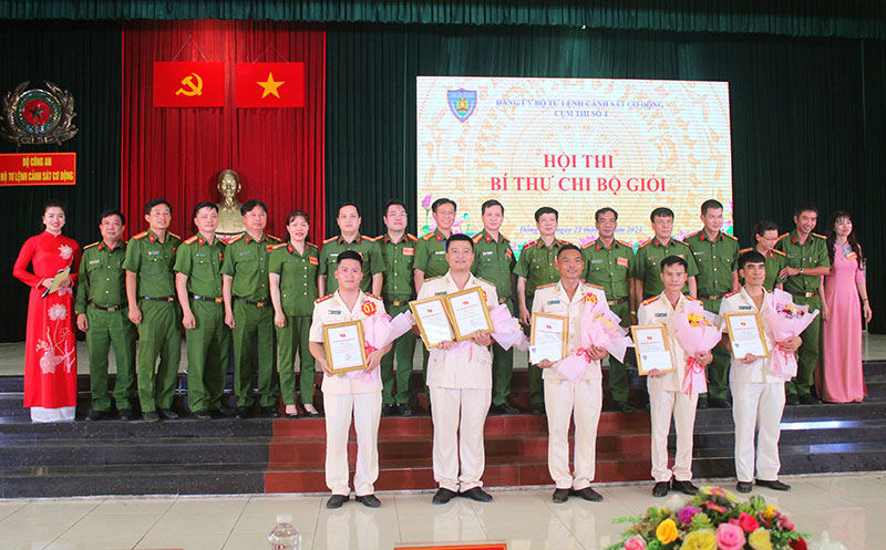 Bộ Tư lệnh Cảnh sát cơ động tổ chức Hội thi Bí thư Chi bộ giỏi Cụm thi số 4 -0