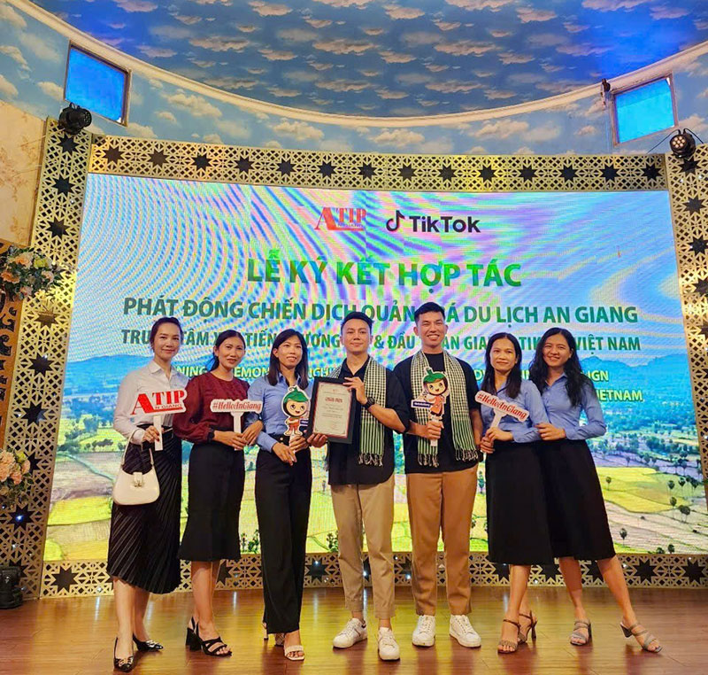 Trà Sư - quảng bá du lịch trên nền tảng công nghệ số -0