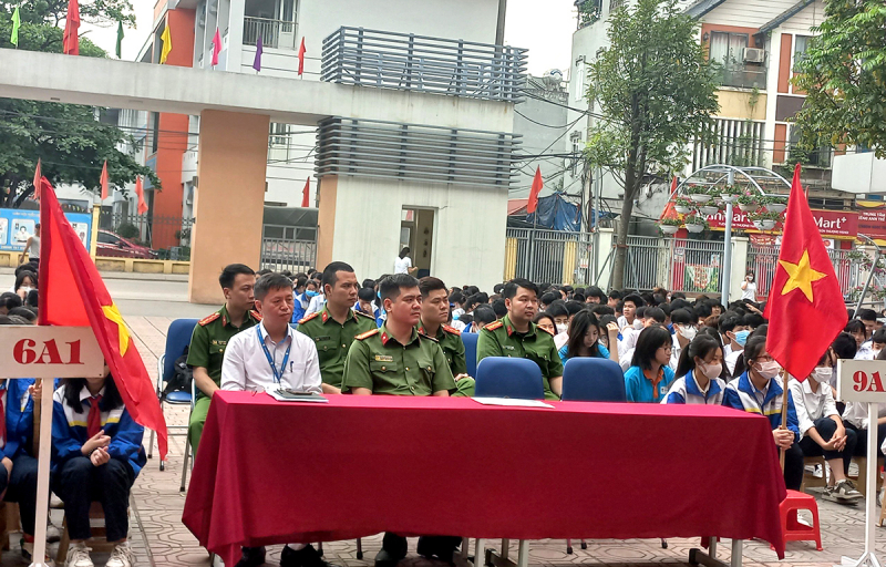 Báo động đối tượng học sinh sử dụng thuốc lá điện tử tăng cao -0