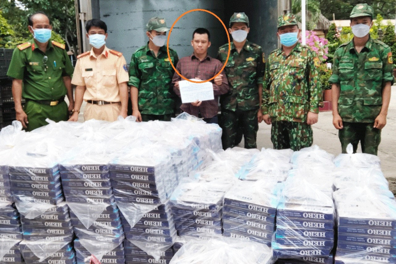 Dùng xe tải vận chuyển gần 60 ngàn gói thuốc lá lậu ngoại nhập -0