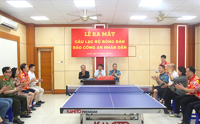 Sôi nổi lễ ra mắt CLB Bóng bàn Báo CAND -0