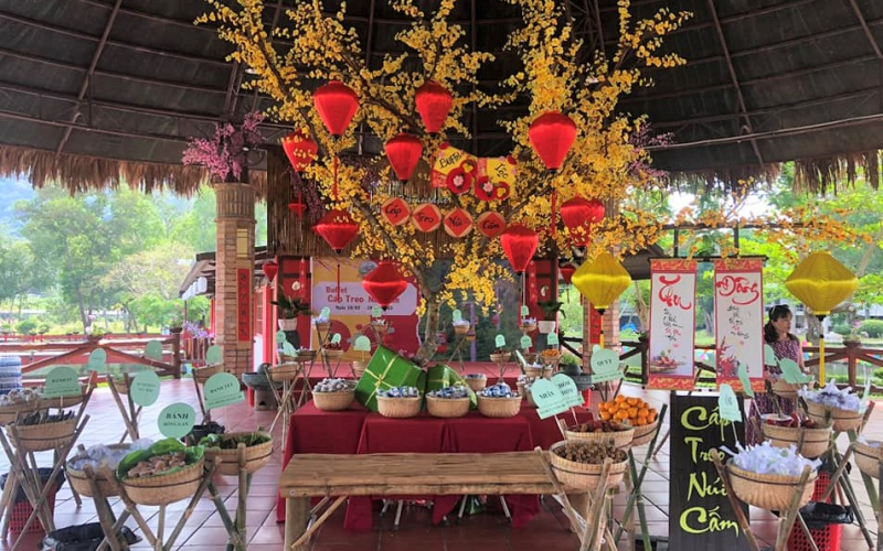 “Đại tiệc trên mây”: Cáp treo Núi Cấm - Buffet bánh dân gian, trái cây mừng lễ 30/4- 01/5 -0