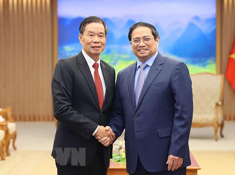 Thủ tướng: Việt Nam luôn quyết tâm kề vai sát cánh, hỗ trợ Lào -0