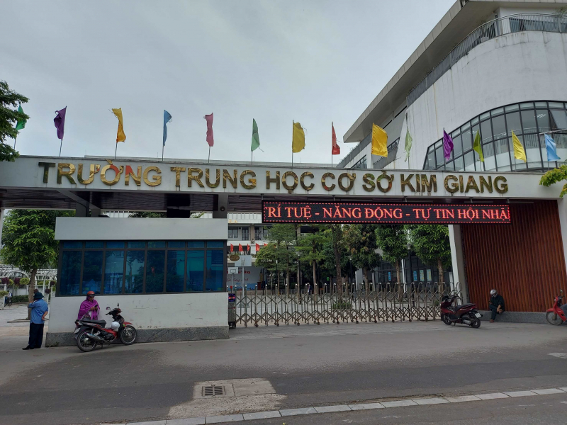 Hà Nội: Thực hư nhiều học sinh bị “ép” không được thi vào lớp 10 công lập? -0
