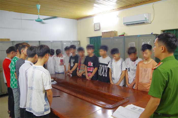 Bắt giữ nhóm đối tượng gây rối trật tự công cộng -0