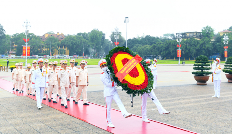 Lãnh đạo Đảng, Nhà nước vào Lăng viếng Chủ tịch Hồ Chí Minh -0