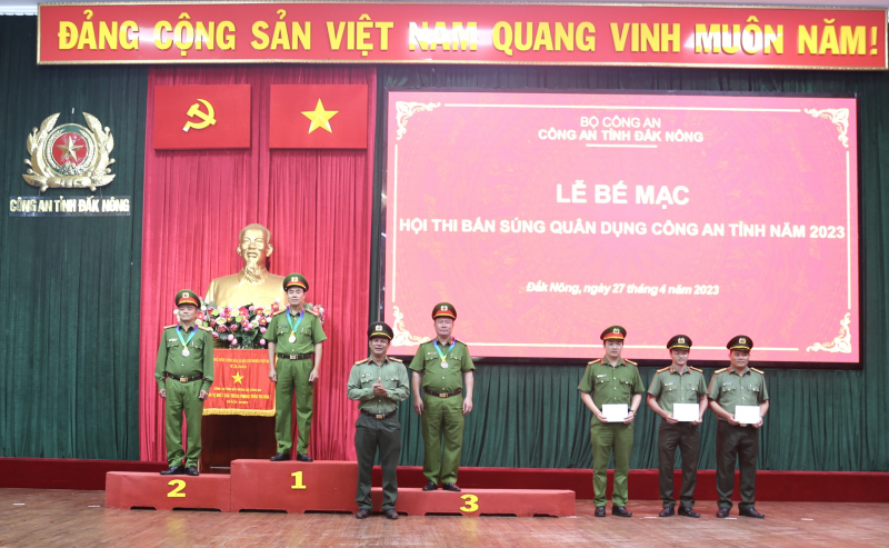 Sôi nổi hội thi bắn súng quân dụng Công an tỉnh Đắk Nông năm 2023 -0