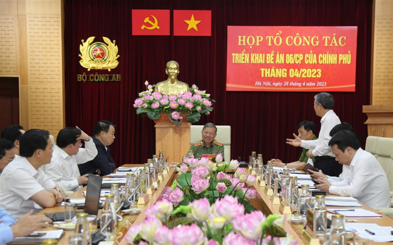 Project 06 Working Group reviews April task perfomance -0