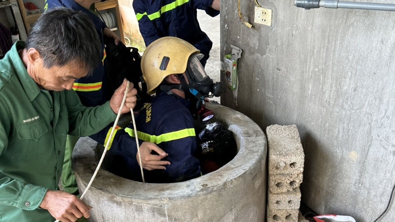 Phát hiện thiếu nữ rơi xuống giếng của gia đình -0