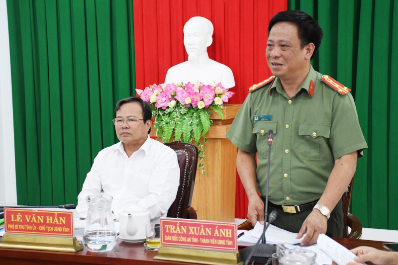 z4316413536978_32adbd564d7c235147f105c624d08b83.jpg -0