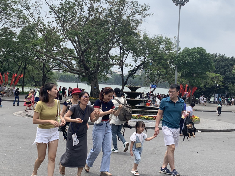 COVID-19 tăng cao nhất hơn 6 tháng qua, Bộ Y tế yêu cầu bảo vệ người có bệnh nền -0