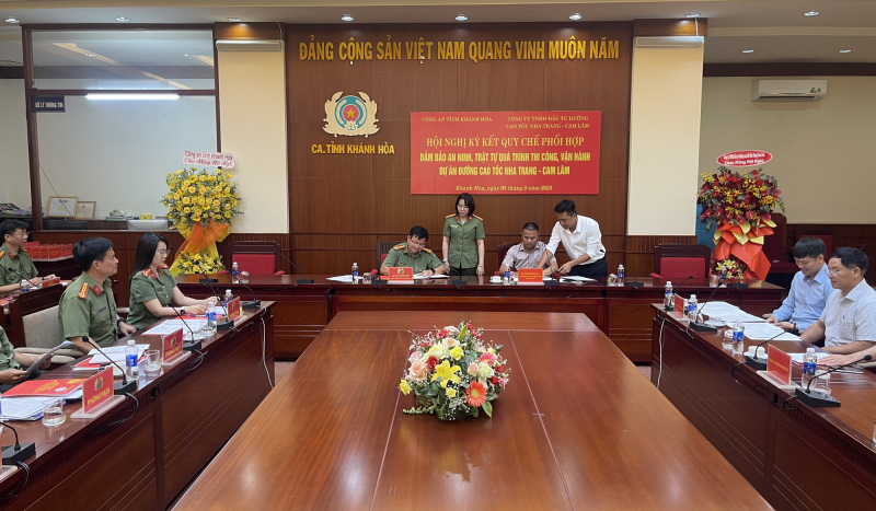   Phối hợp đảm bảo ANTT tuyến cao tốc Nha Trang- Cam Lâm -1