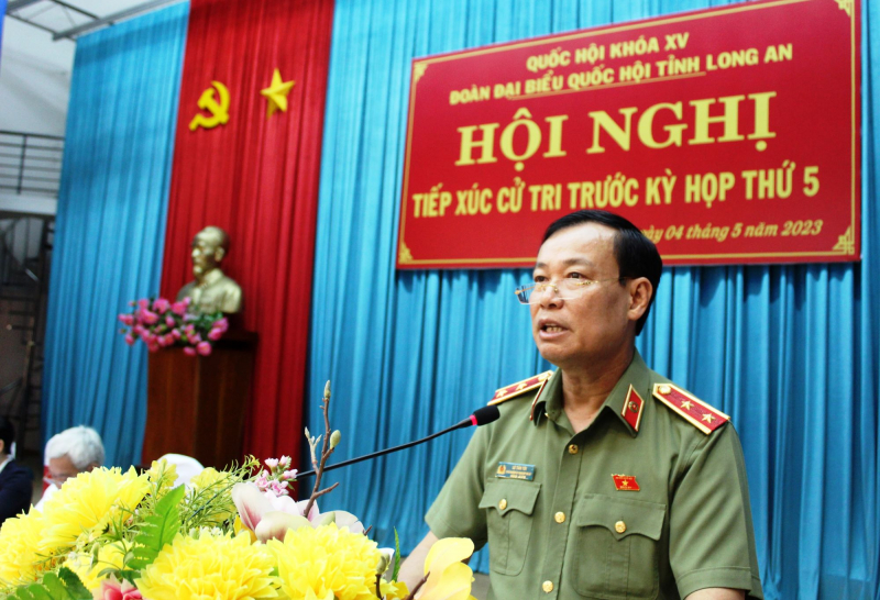 Đồng chí Lê Tấn Tới tiếp xúc cử tri 2 huyện Đức Hòa, Đức Huệ -0