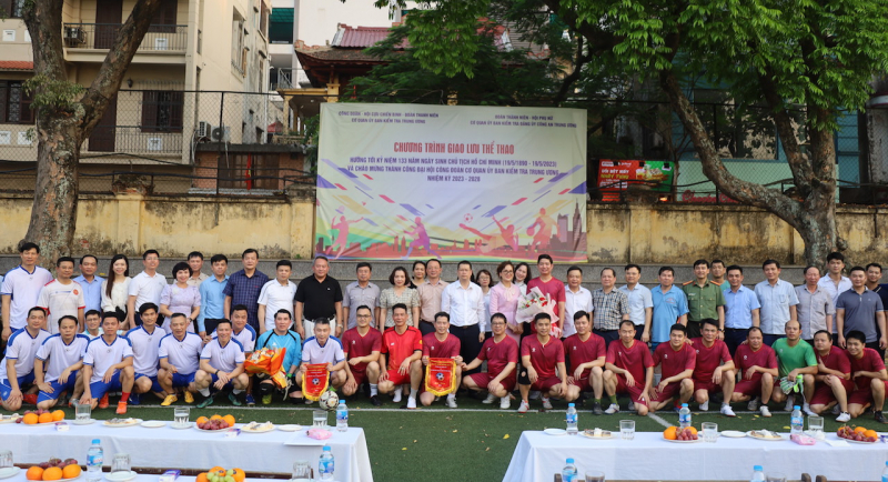 Giao lưu thể thao chào mừng thành công Đại hội Công đoàn Uỷ ban Kiểm tra Trung ương -0