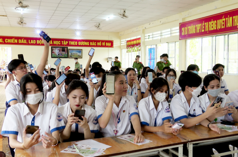 Hiệu quả kích hoạt VNeID đối với học sinh, sinh viên -0