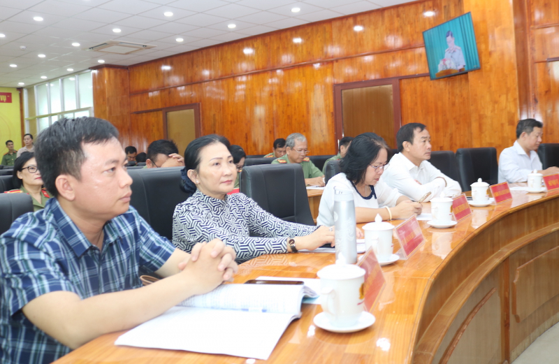 Công an Vĩnh Long tổ chức lấy ý kiến đối với các dự án Luật do Bộ Công an chủ trì -0