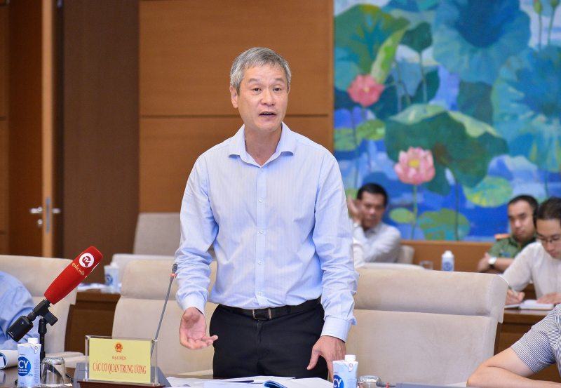 Sửa luật để tạo điều kiện cho công dân trong lĩnh vực xuất nhập cảnh, bảo đảm ANTT -0