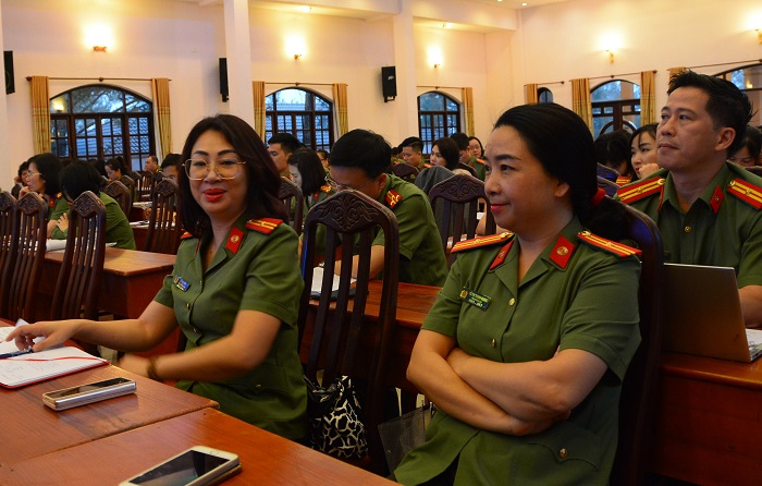 Gạn đục khơi trong, không suy diễn, quy chụp trong báo chí CAND -0