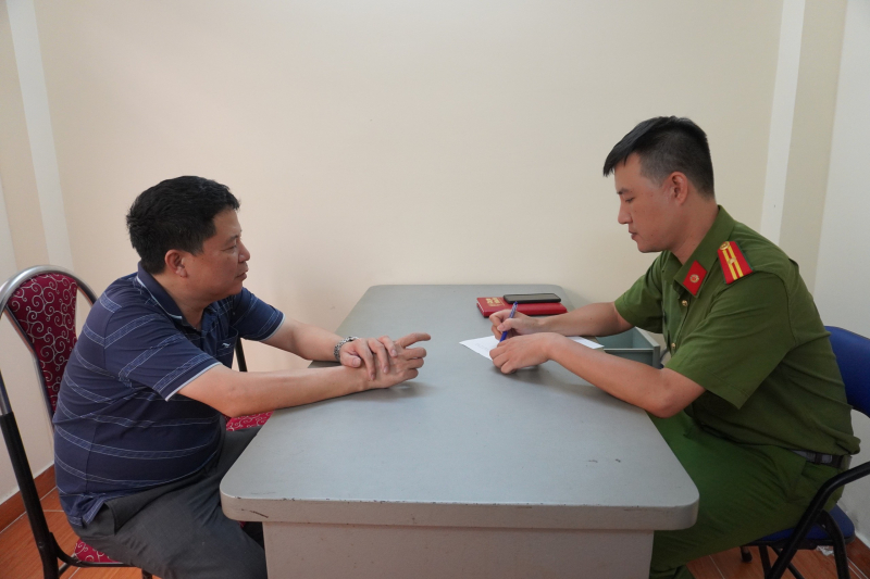 Khởi tố, bắt tạm giam giám đốc công ty nhập lậu sữa từ Mỹ về Việt Nam -0