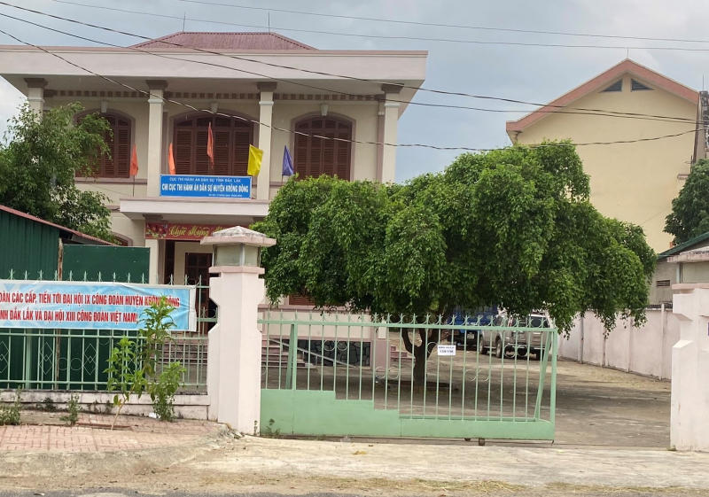 Nguyên Chi Cục trưởng Thi hành án tử vong trong tư thế treo cổ tại cơ quan -0