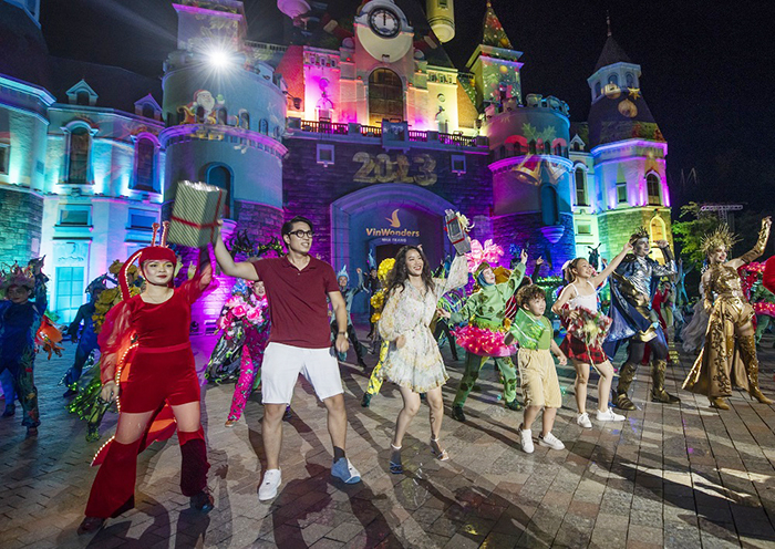 VinWonders tưng bừng khởi động Wonder Summer 2023 -0