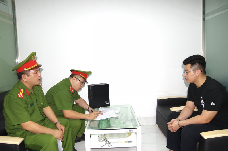 đt tuân vay lãi (1).jpg -0