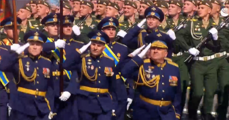 Nga duyệt binh Chiến thắng: Tổng thống Putin ca ngợi lực lượng chiến đấu ở Ukraine -0