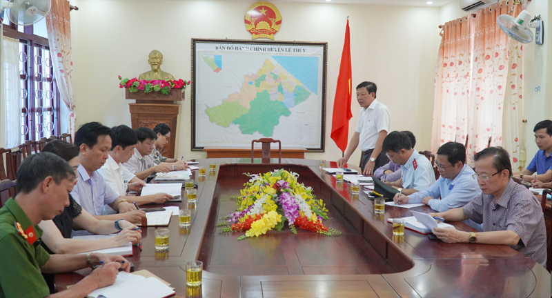 Vụ đỉa trong bình nước uống nguyên tem đề nghị Công an vào cuộc -0