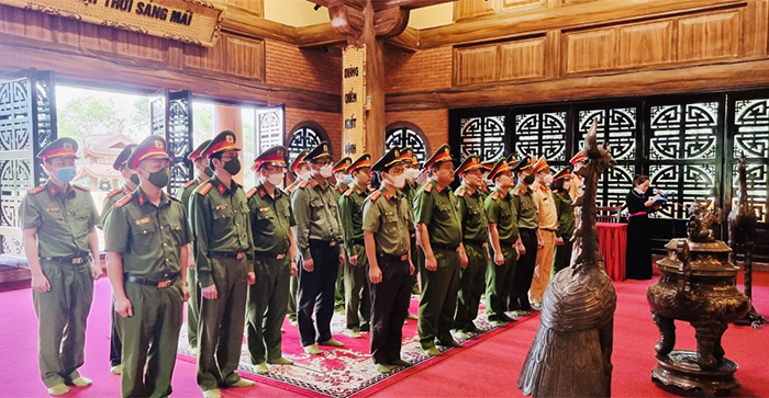 Khi Công an biết dựa vào dân -0