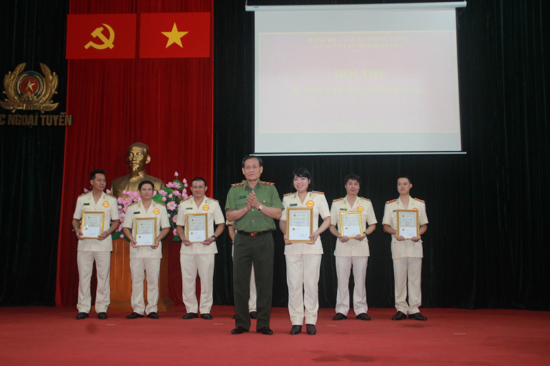 Chung khảo Hội thi Bí thư chi bộ giỏi năm 2023, Cục Ngoại tuyến -0