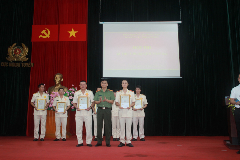 Chung khảo Hội thi Bí thư chi bộ giỏi năm 2023, Cục Ngoại tuyến -0