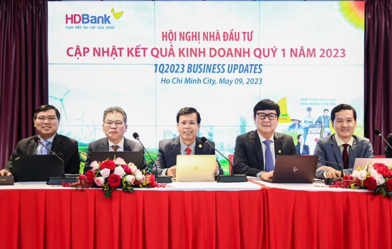 Hội nghị Nhà đầu tư quý 1/2023 của HDBank: Sẽ chốt ngày trả cổ tức bằng tiền ngay trong tháng 5 hoặc đầu tháng 6 -0