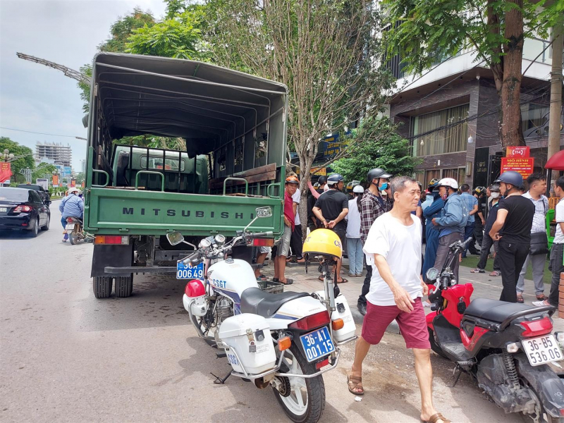 Công an đồng loạt khám xét nhà riêng các “ông trùm” Xứ Thanh -0