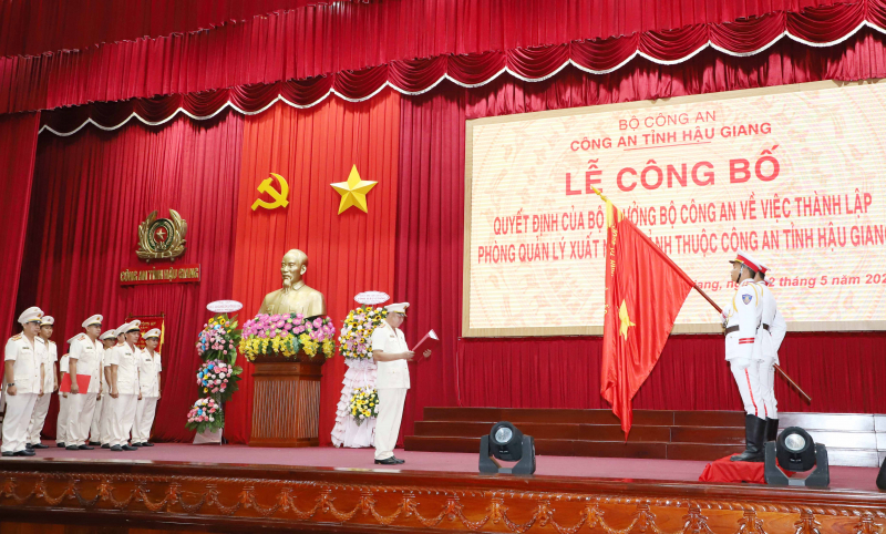 Thành lập Phòng Quản lý xuất nhập cảnh Công an tỉnh Hậu Giang -0