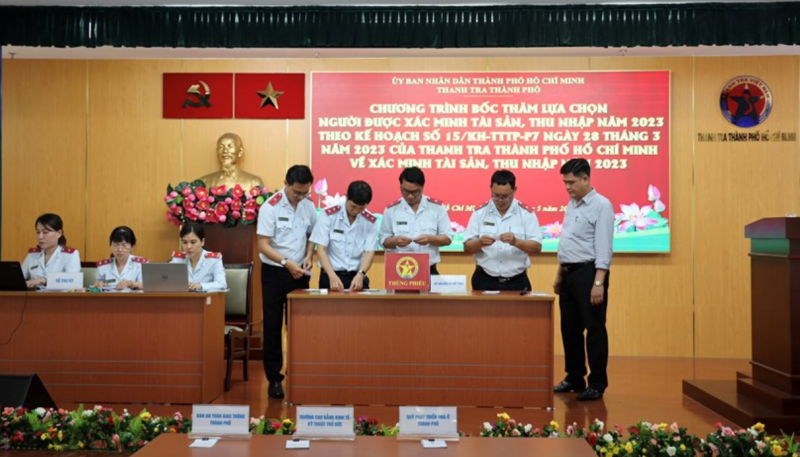 Bốc thăm chọn người xác minh tài sản, thu nhập -0