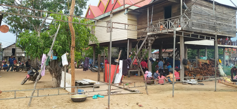 Bị điện giật, ba cha con cùng tử vong -0