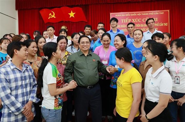 PM Pham Minh Chinh meets voters in Can Tho city -0