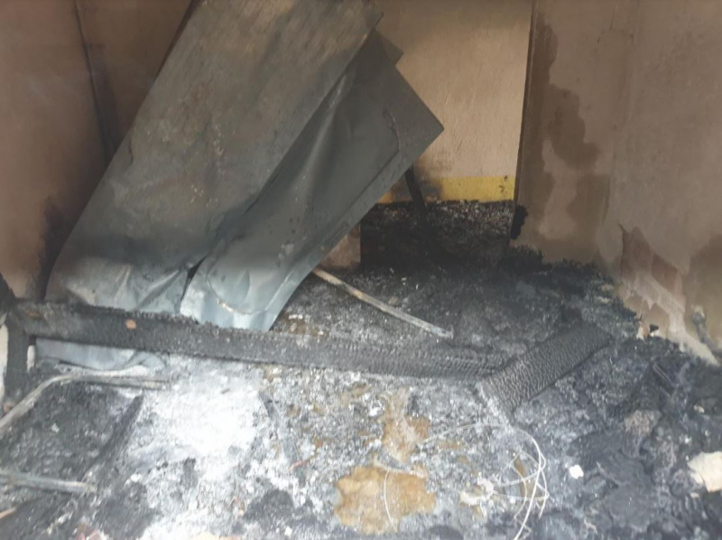 Bố mẹ vắng nhà, bé trai 6 tuổi tử vong trong đám cháy -0