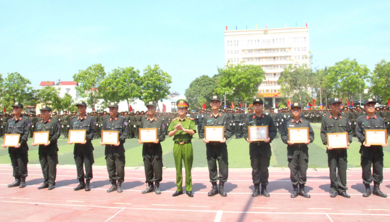 1.531 tân binh hoàn thành khoá huấn luyện tại Trung tâm Huấn luyện và Bồi dưỡng nghiệp vụ I -0