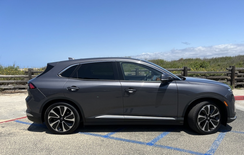 Bạn chưa bao giờ thấy một chiếc SUV điện bền vững, sáng tạo như thế này từ Việt Nam -0