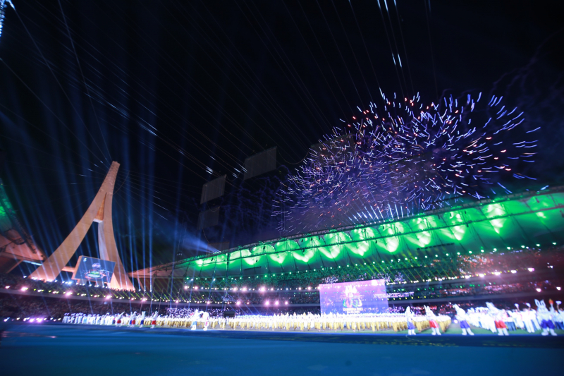 Những hình ảnh ấn tượng lại lễ bế mạc SEA Games 32 -0